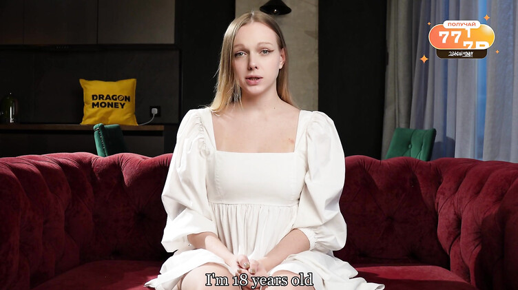 Кастинг: 18-летняя русская девственница впервые трахается на порно кастинге