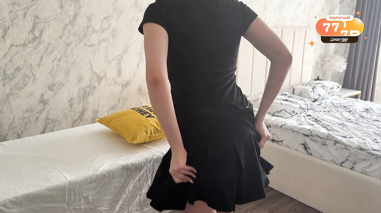 Arisha Mills: Возбужденная девка доплатила за интимный массаж и получила секс в подарок