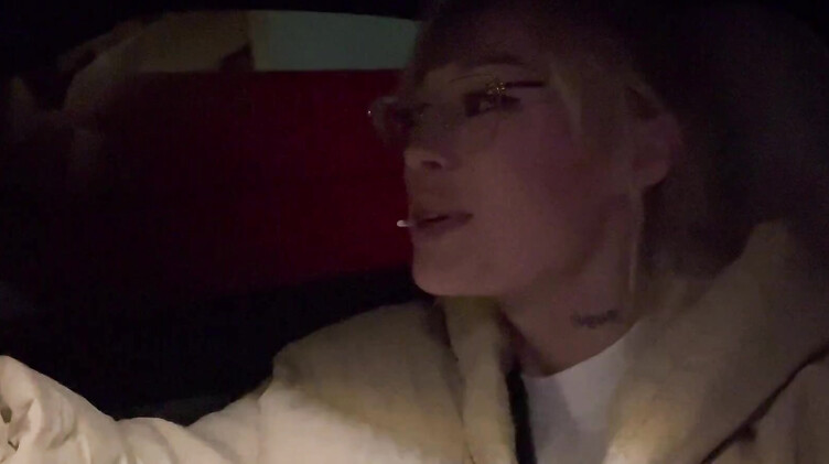 Русское порно: Спонтанный секс без обязательств на первом свидании с парнем из Tinder