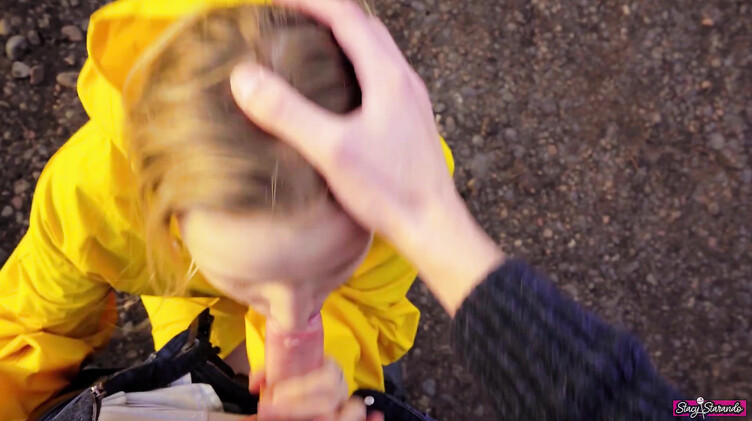 Бывшая: Случайная встреча с бывшей девушкой завершилась любительским минетом на улице