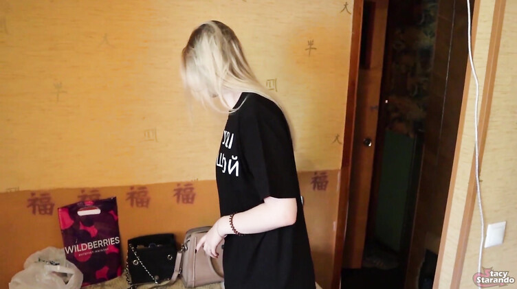 Брат и сестра: Сводный брат шантажист поймал сестру на краже денег и заставил ебаться с ним