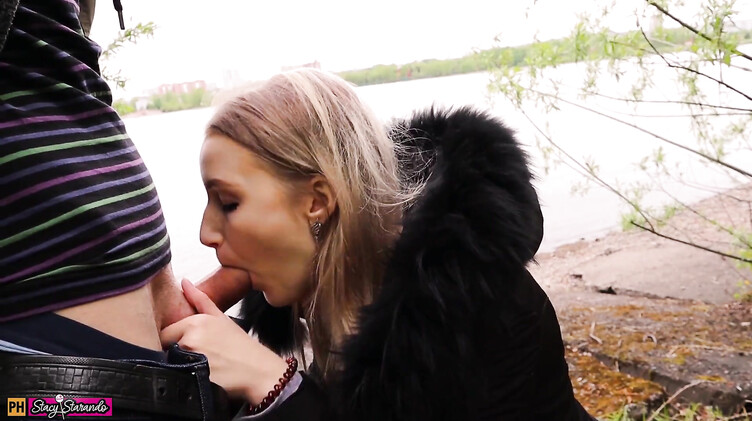 Молодые: Шлюховатая русская студентка сосет член и трахается на природе с сокурсником