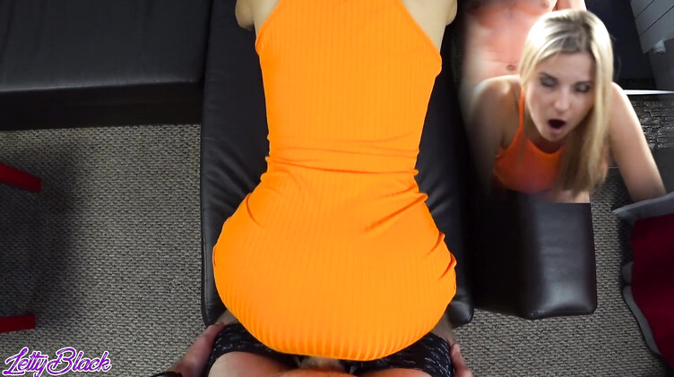 Трахнул русскую раком и кончил спермой на ее оранжевое обтягивающее платье