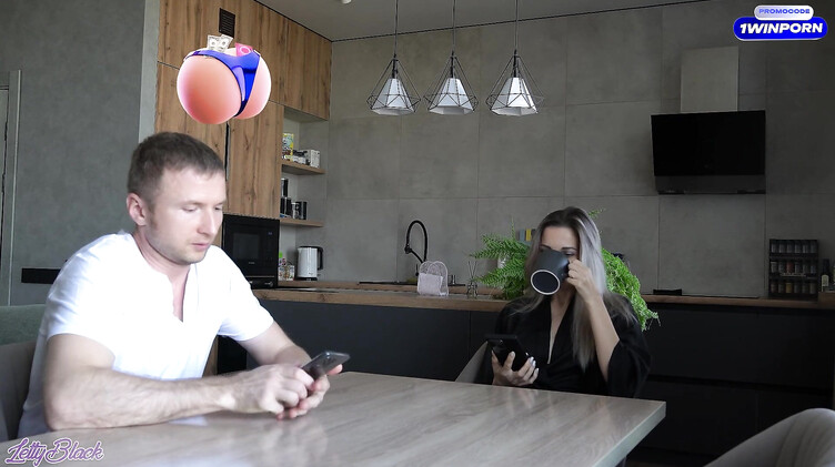 Letty Black: Сестра сделала брату возбуждающий коктейль и трахнула его дымящийся стояк