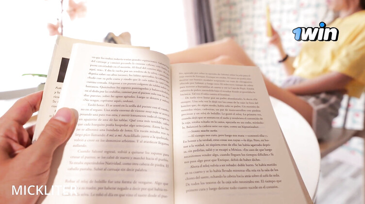 Vika_sun: Вика поссорилась с парнем и соблазнила своего соседа по комнате