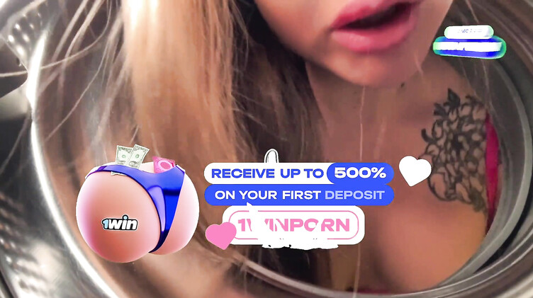 Красивые попки: Сосед трахнул раком застрявшую в стиралке девушку с татуировками