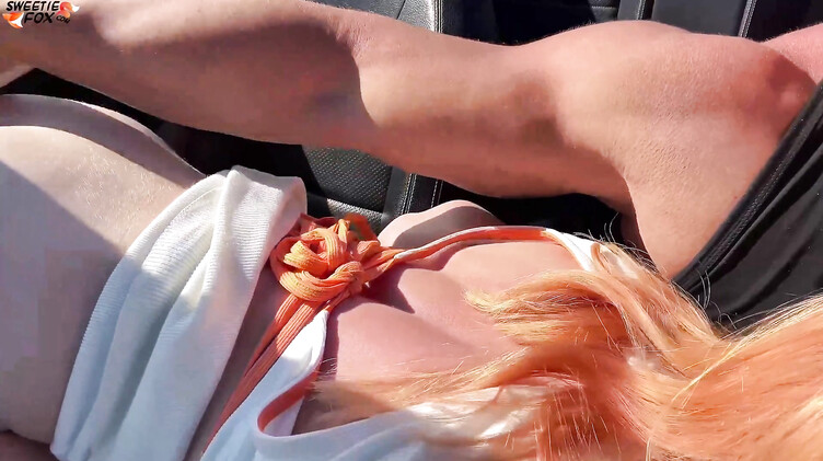 Прокатил на кабриолете Свити Фокс и трахнул ее