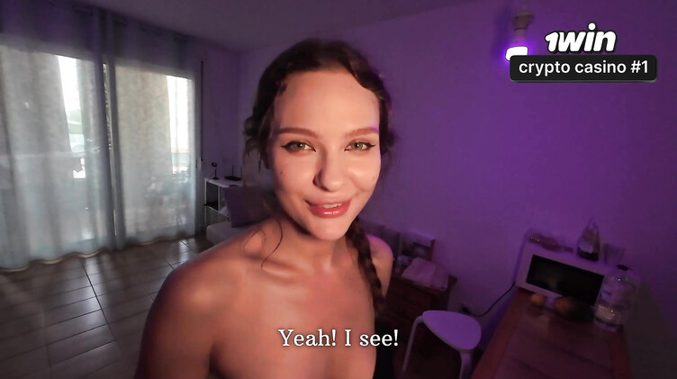 Кончают внутрь: Трахает в задницу красотку за бесплатную ночевку у нее дома