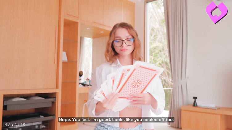 Сестра жены: Трахнул сестру жены в жопу и кончил ей на лицо и очки