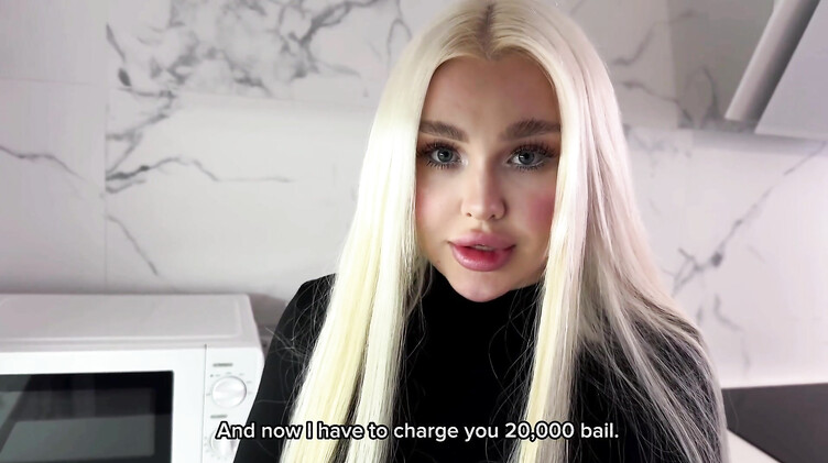 Русское порно: Выебал и накормил кончой хозяйку квартиры за долги