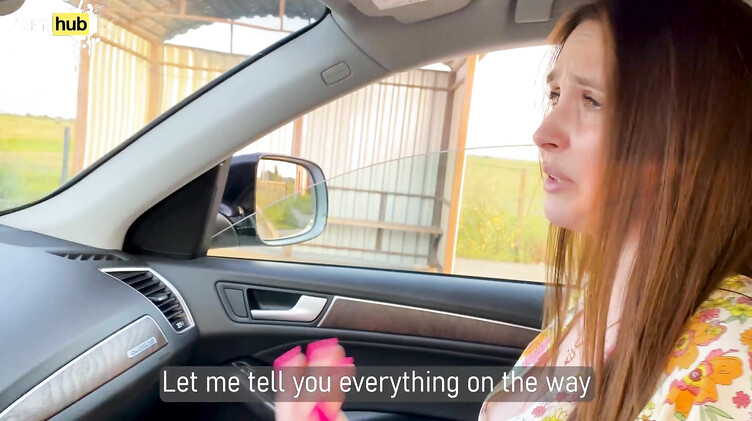 Русское порно: Русская мачеха после ссоры с мужем трахается в машине с молодым пасынком