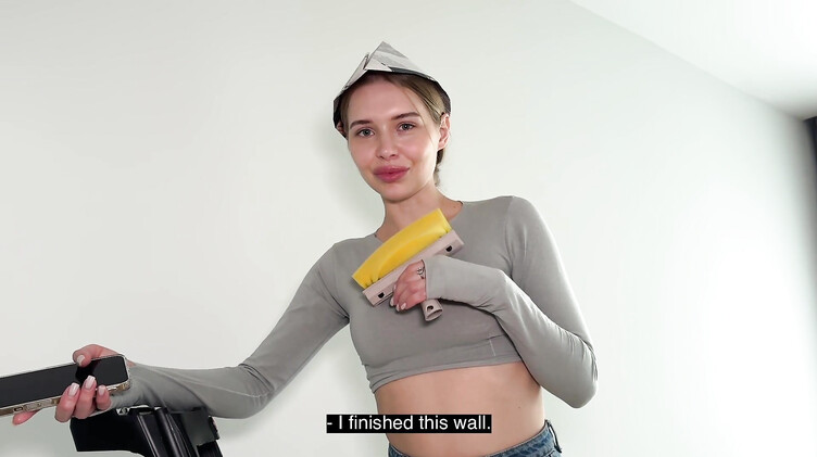 Парень порвал джинсы на жопе русской студентки и трахнул ее за деньги