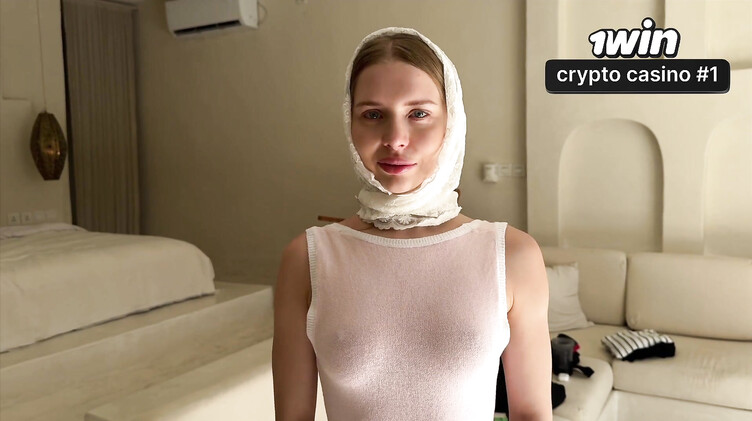 Ken Honey: Недовольный клиент грубо выебал дизайнера интерьера с бритой киской