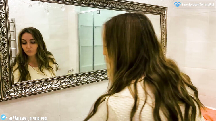 Большие соски: Пасынок случайно выпил виагру отца и выебал мачеху