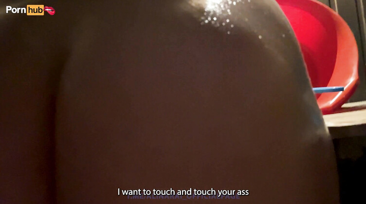 Зрелая и молодой: Жопастая русская милфа трахается в бане с пасынком после рыбалки на озере