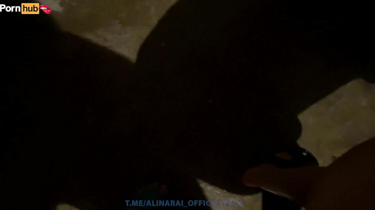 Милфы: Жопастая русская милфа трахается в бане с пасынком после рыбалки на озере