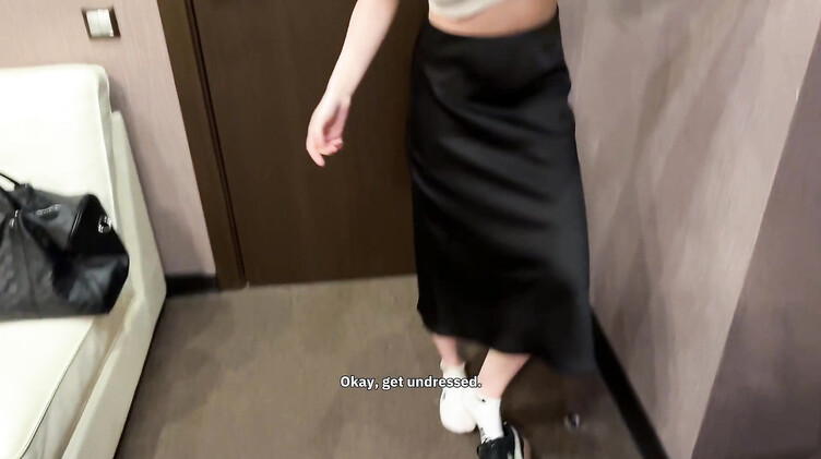 Страстное порно: Тренерша по йоге оказалась нимфоманкой и оттрахала клиента у него дома