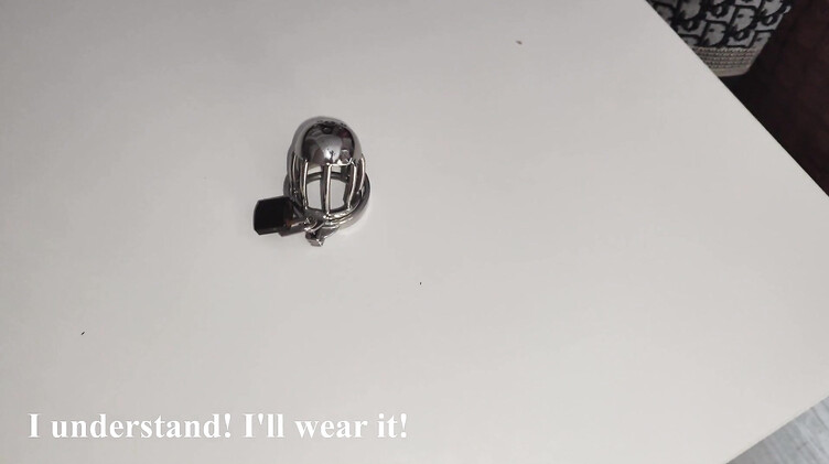 Русское порно: Пасынок трахает мачеху в жопу на отдыхе - пояс верности не помог!