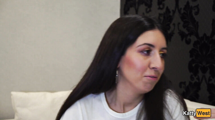 Бритые киски: Свингеры пришли в гости и спонтанно обменялись партнерами для ебли вчетвером