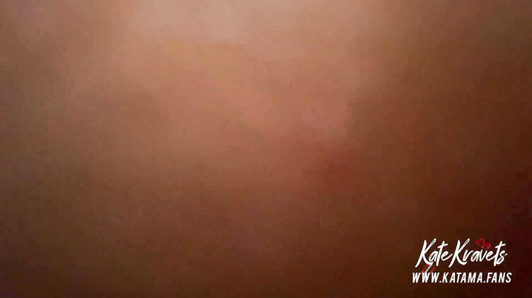 Русское порно: Трах с русской блондинкой в красных лосинах в лесу