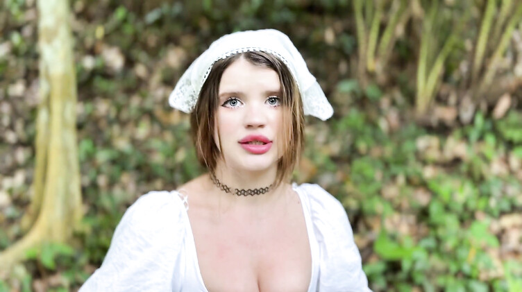 Сталкер связал и выебал грудастую девку, заблудившуюся в лесу