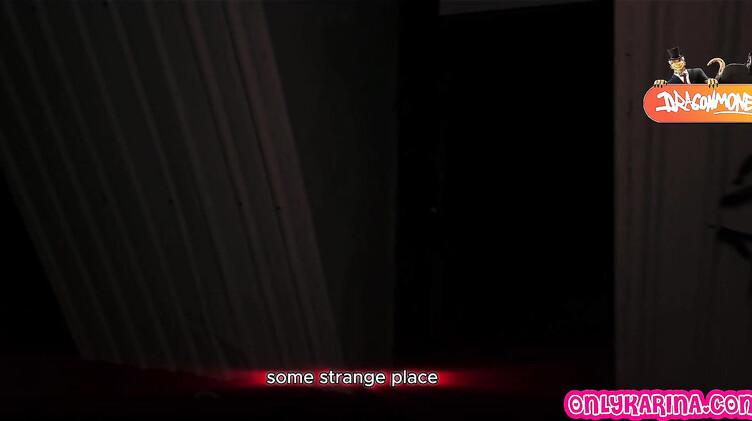 Любительское порно: Татуированная готка ебется с незнакомцем в балахоне в заброшенном доме