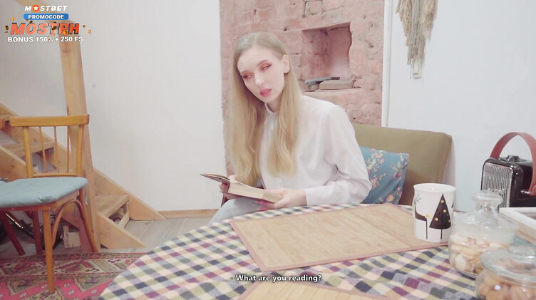 Бритые киски: Сводный брат помогает сводной сестре снять секс видео для Онлика