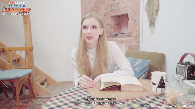 HD порно: Сводный брат помогает сводной сестре снять секс видео для Онлика