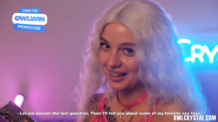 С разговорами: Оул Кристал и ее муж записали первое вебкам видео после перерыва