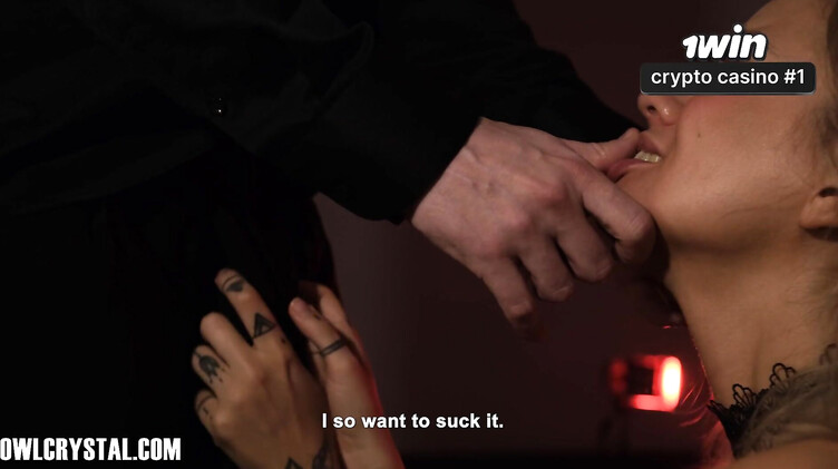 Связанная русская блондинка давится хуем до слез