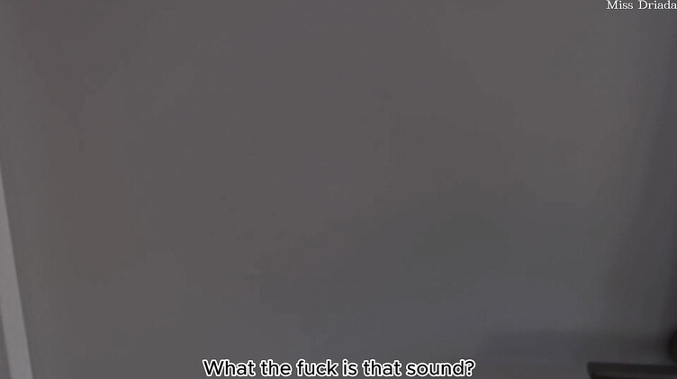 Мачеха и пасынок: Трахнул мачеху с придушиванием, когда застукал ее за мастурбацией с дилдо