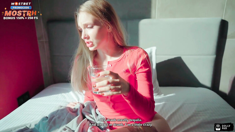 Русское порно: Сводный брат с самого утра выебал старшую сестру с анальной пробкой в заднице