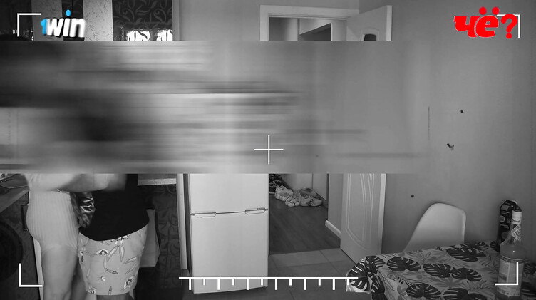 Русское порно: Трахается с ведущим ТВ-шоу в отместку мужу за измену