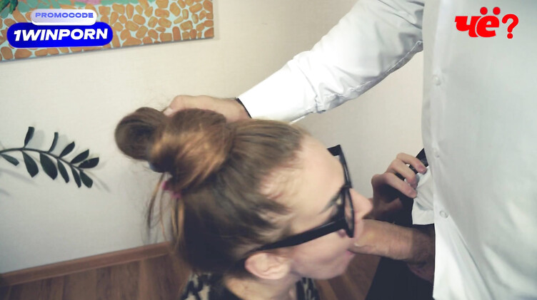 Трахается с ведущим ТВ-шоу в отместку мужу за измену