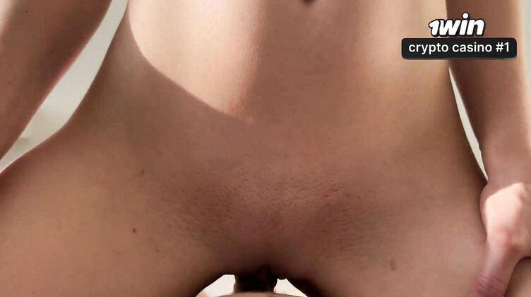 Only Love: Мачеха учит пасынка пользоваться презервативом