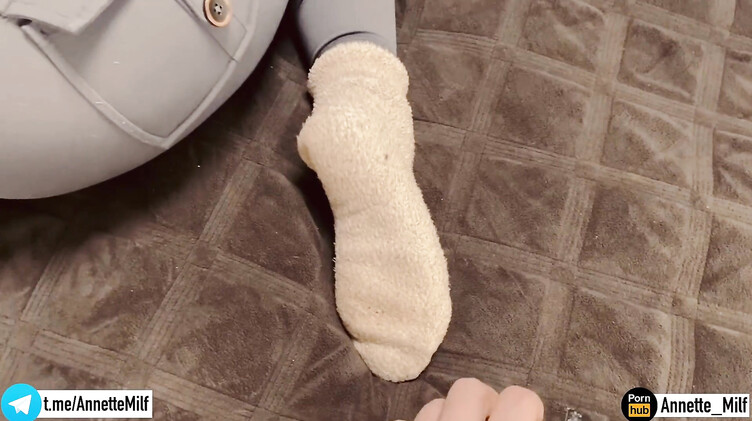 Зрелые женщины: Анальный секс помог зрелой русской мачехе с жестким прострелом в спине