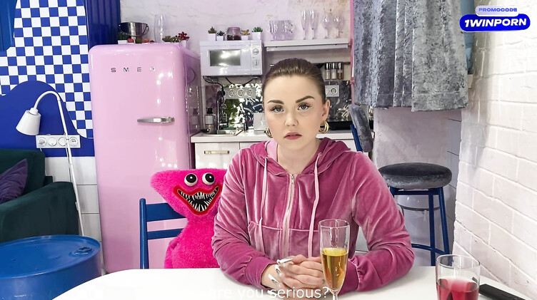 Отодрал русскую жопастую именинницу на ее День рождения