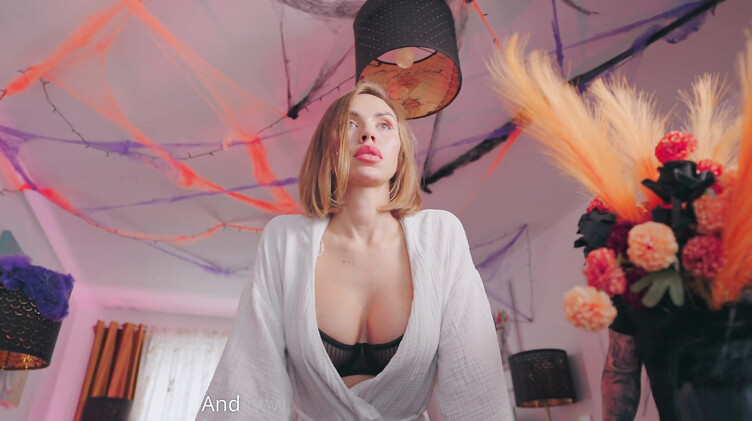 Милфы: Силиконовая русская мачеха застыла на Хэллоуин и пасынок воспользовался ее киской и жопой