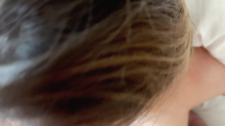 Трахаю сонную мачеху, перепутавшую меня с мужем